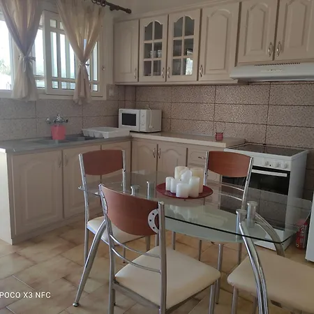 Apartment Manousos